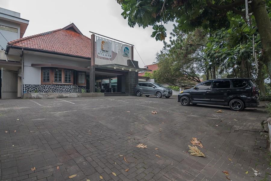Reddoorz @ Cipaganti Street 3